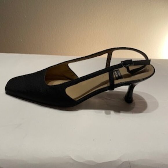 Stuart Weitzman Vintage Slingback Pumps Black Size 8.5 B - Picture 2 of 8